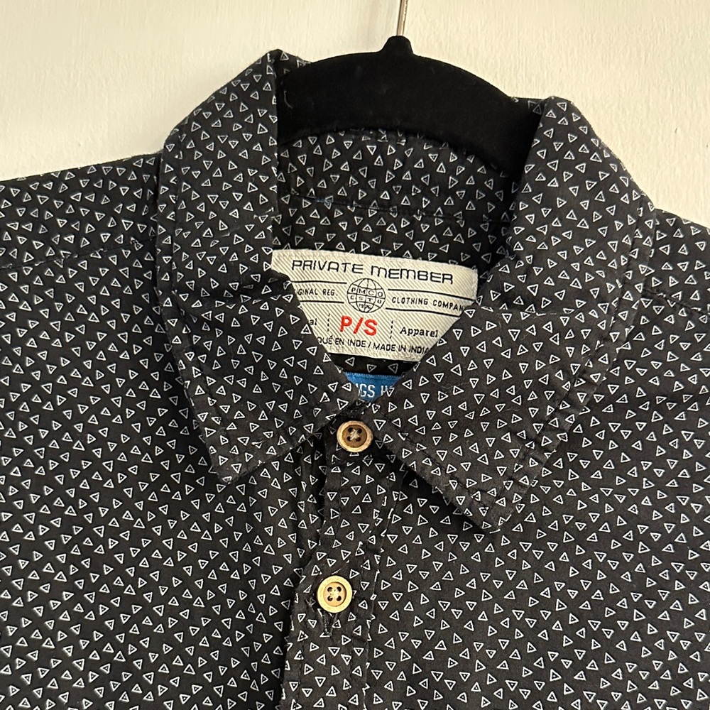 Geometric Button Up Shirt - Picture 3 of 3